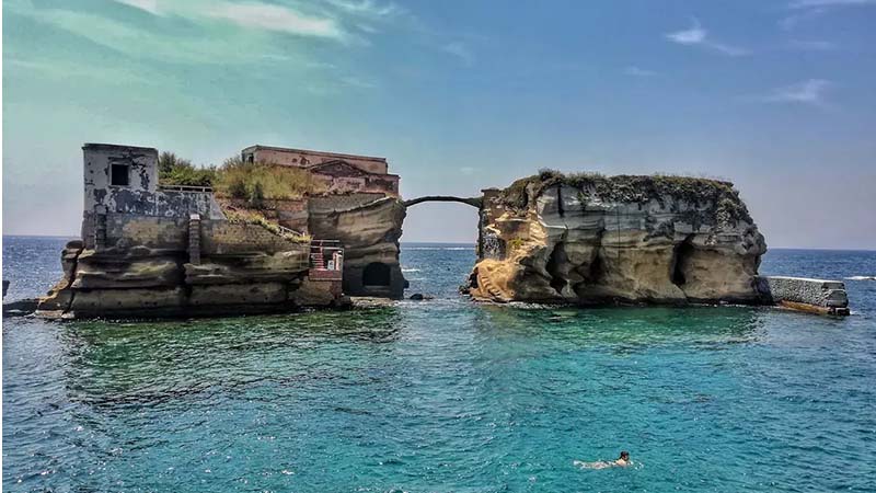 isola gaiola napoli
